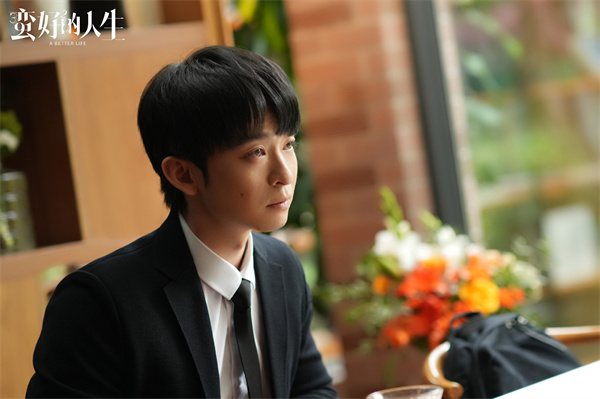 1746765542213902.jpg 董子健2.jpg